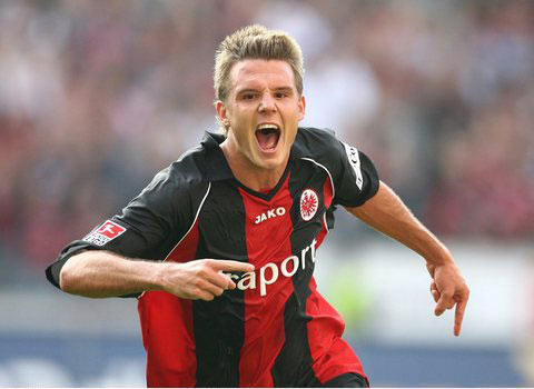 他不仅公开 他不仅公开